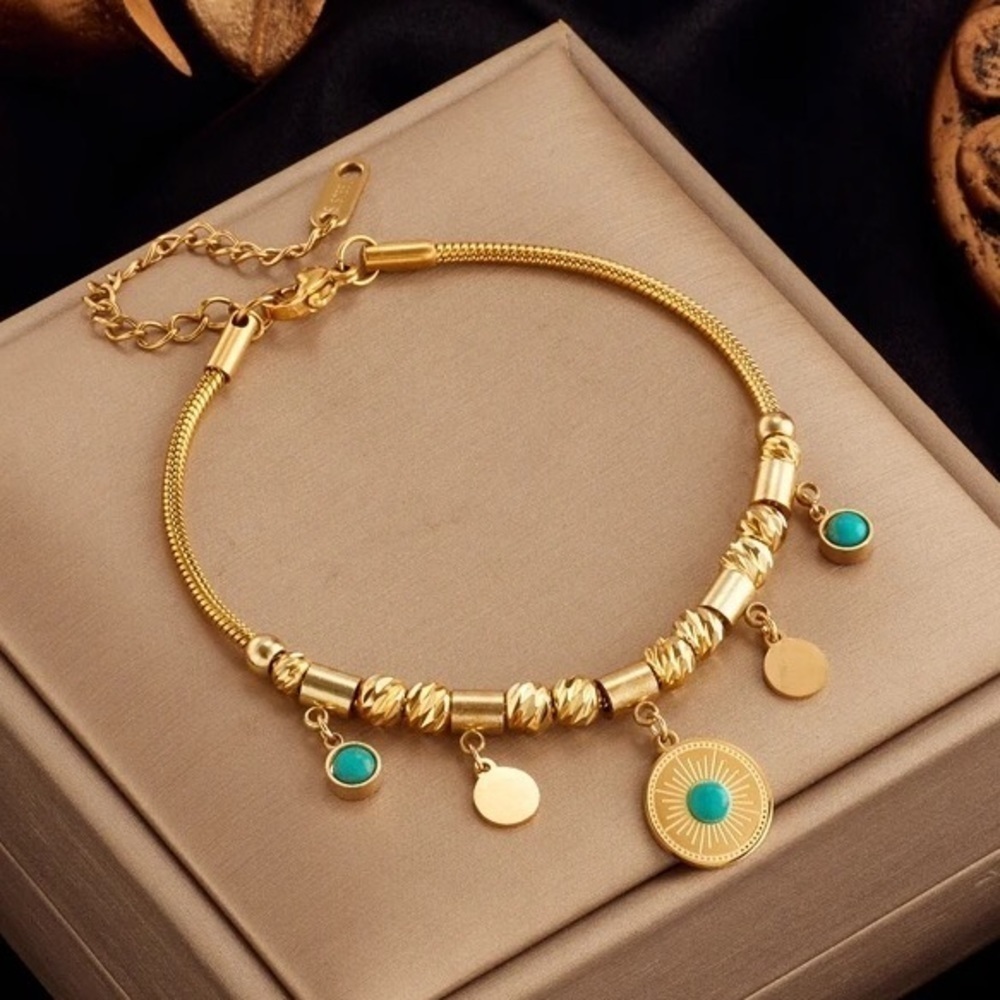 Fashion Fine Jewelry Embedded Crack Stone Carved Designs Beaded Charm Bracelets